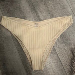 Monce swim bottoms size XL